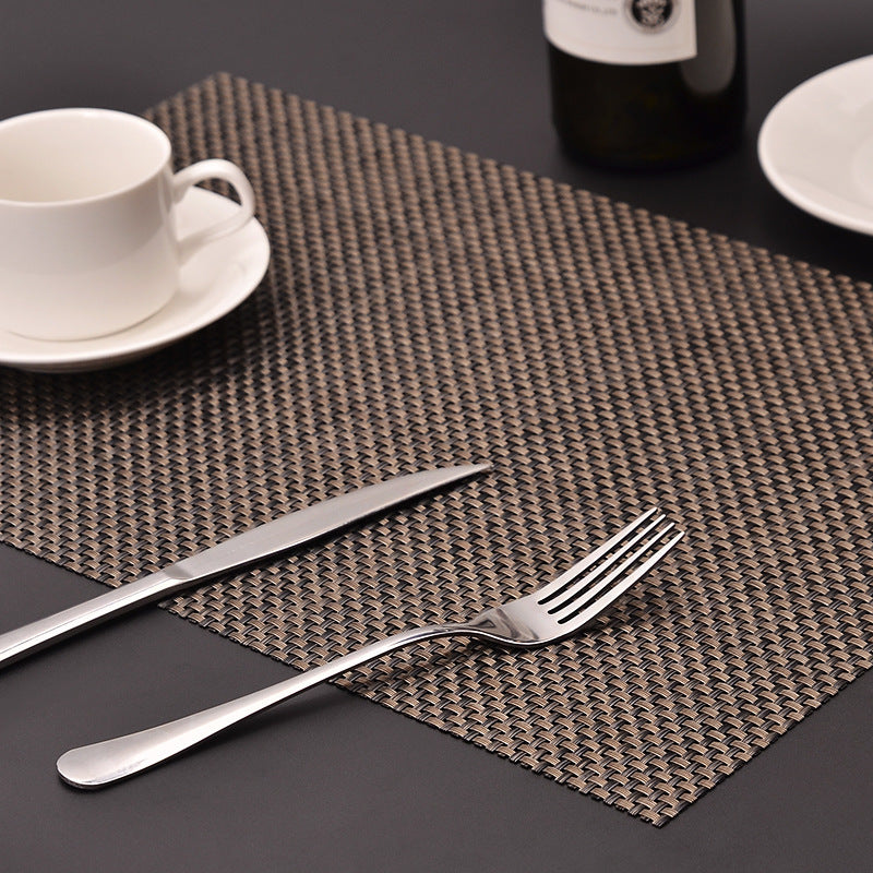 Woven Placemat - Elegant & Durable Table Setting for Everyday Dining