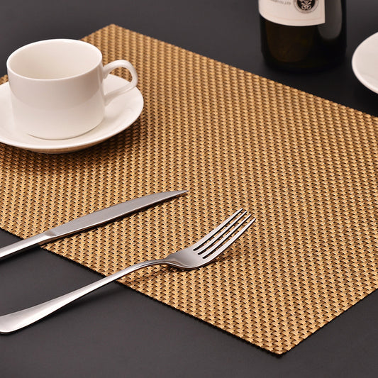 Woven Placemat - Elegant & Durable Table Setting for Everyday Dining